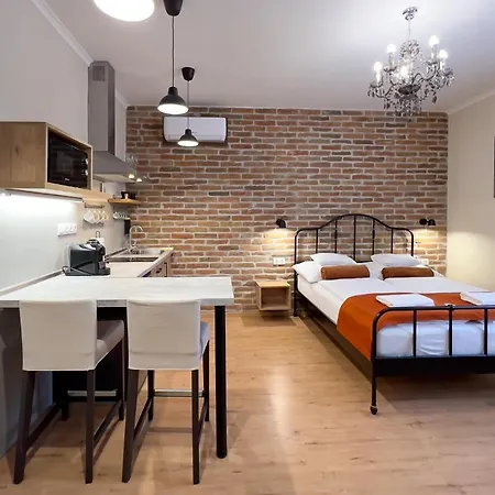 Apartment Anova *